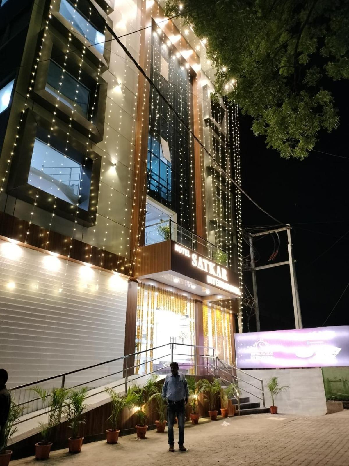 Hotel Satkar International Chhindwara Luaran gambar